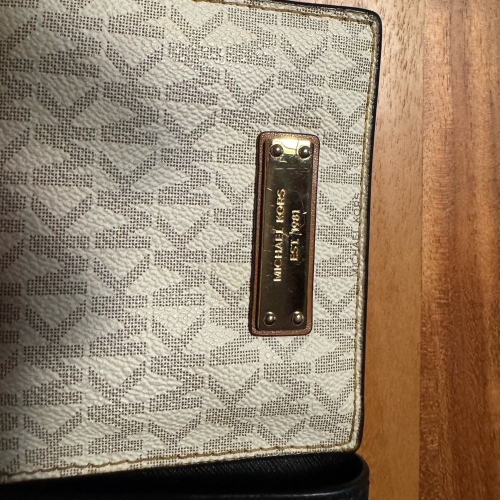 Michael Kors Cream and Black Wallet with Gold Logo